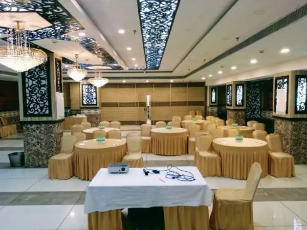 The Grand Radiant Hotel 6